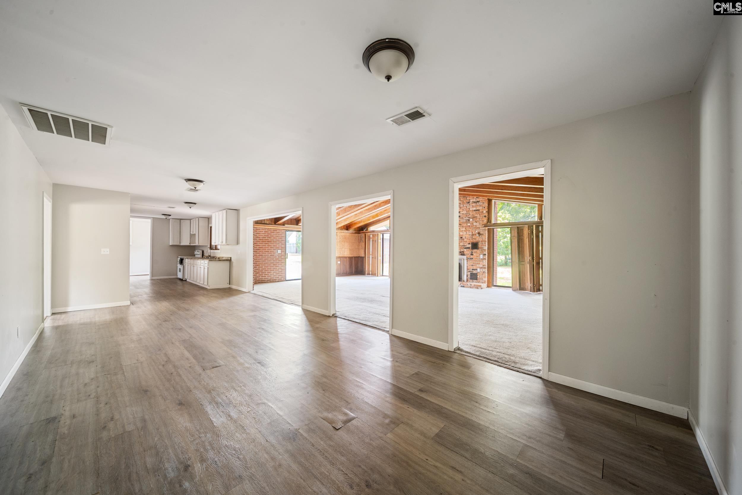 115 Robinson Drive North, SC 29112