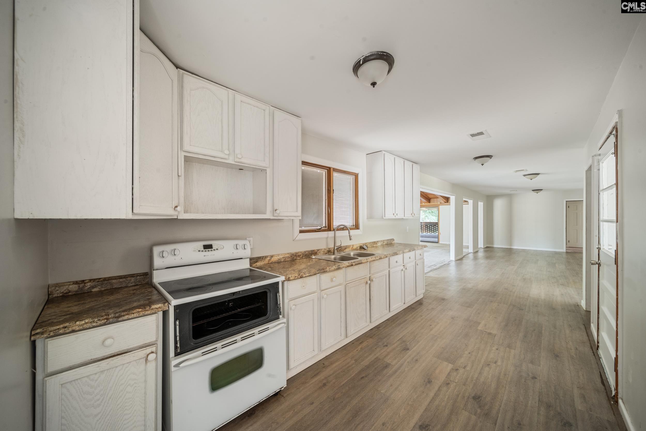 115 Robinson Drive North, SC 29112