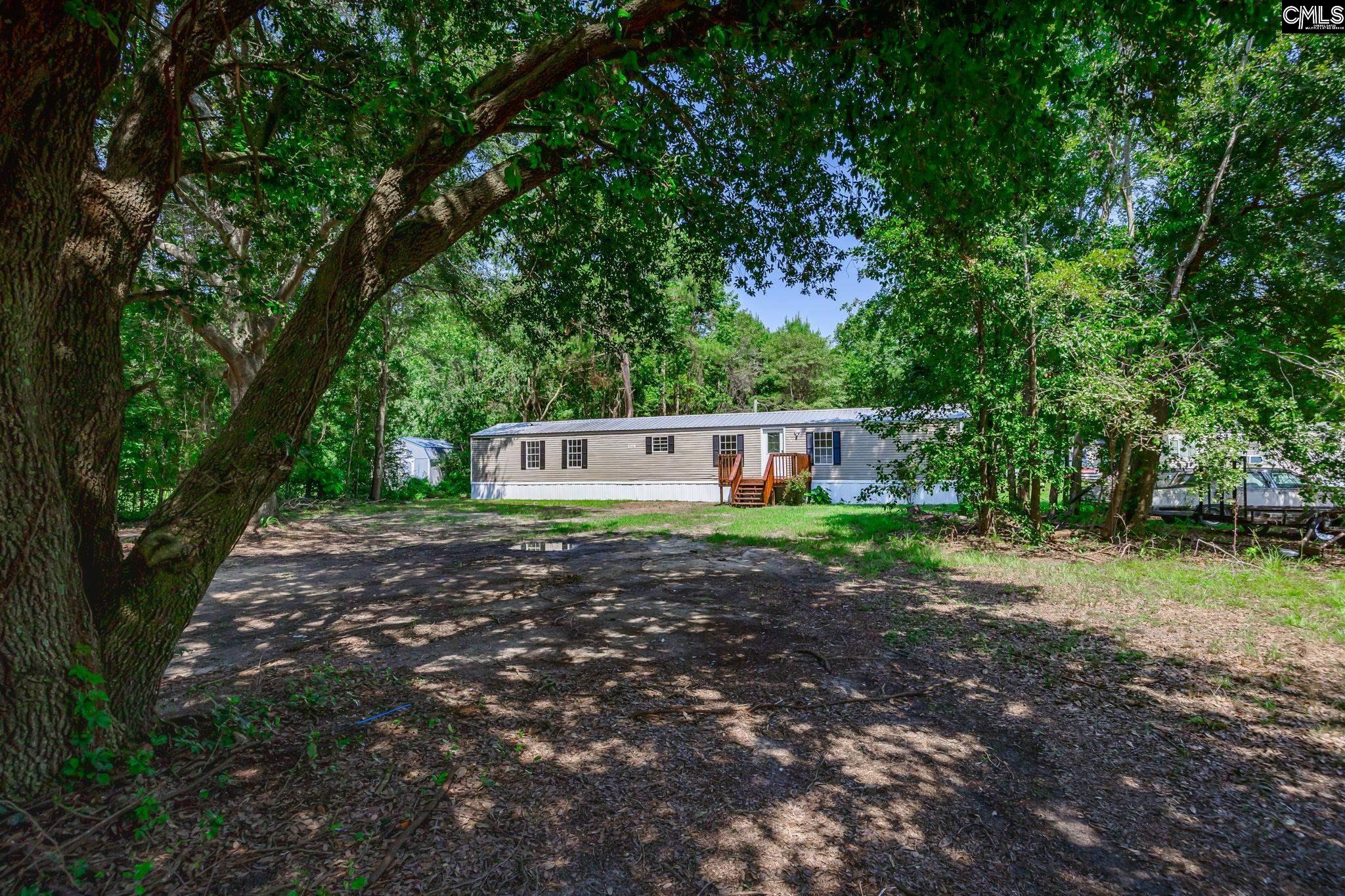 1527 Middlepen Road Orangeburg, SC 29115