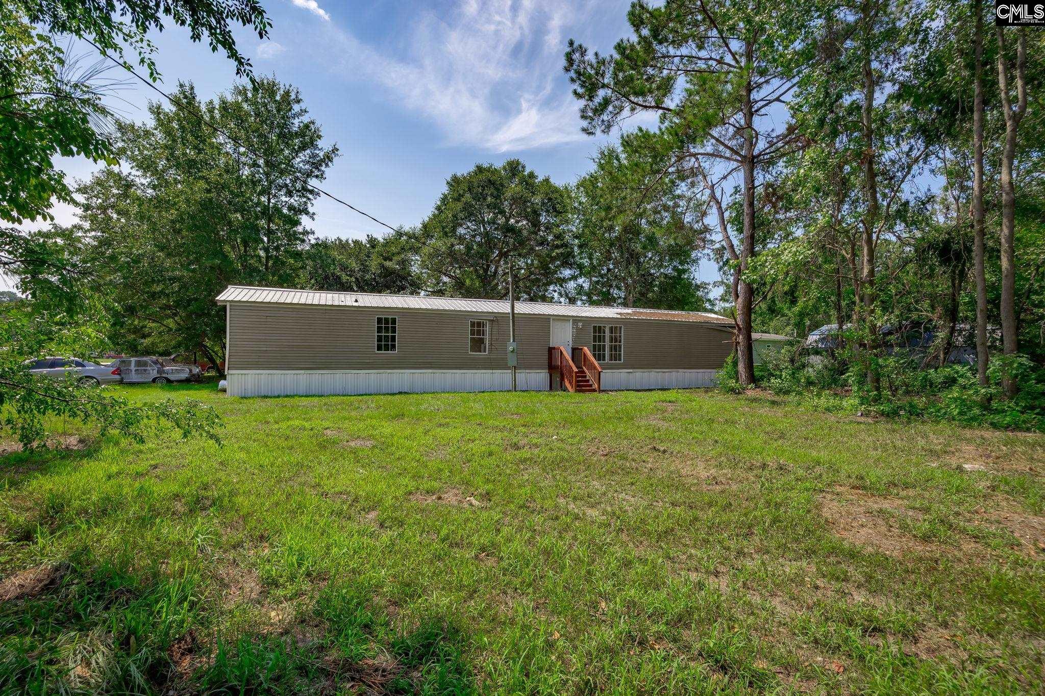 1527 Middlepen Road Orangeburg, SC 29115
