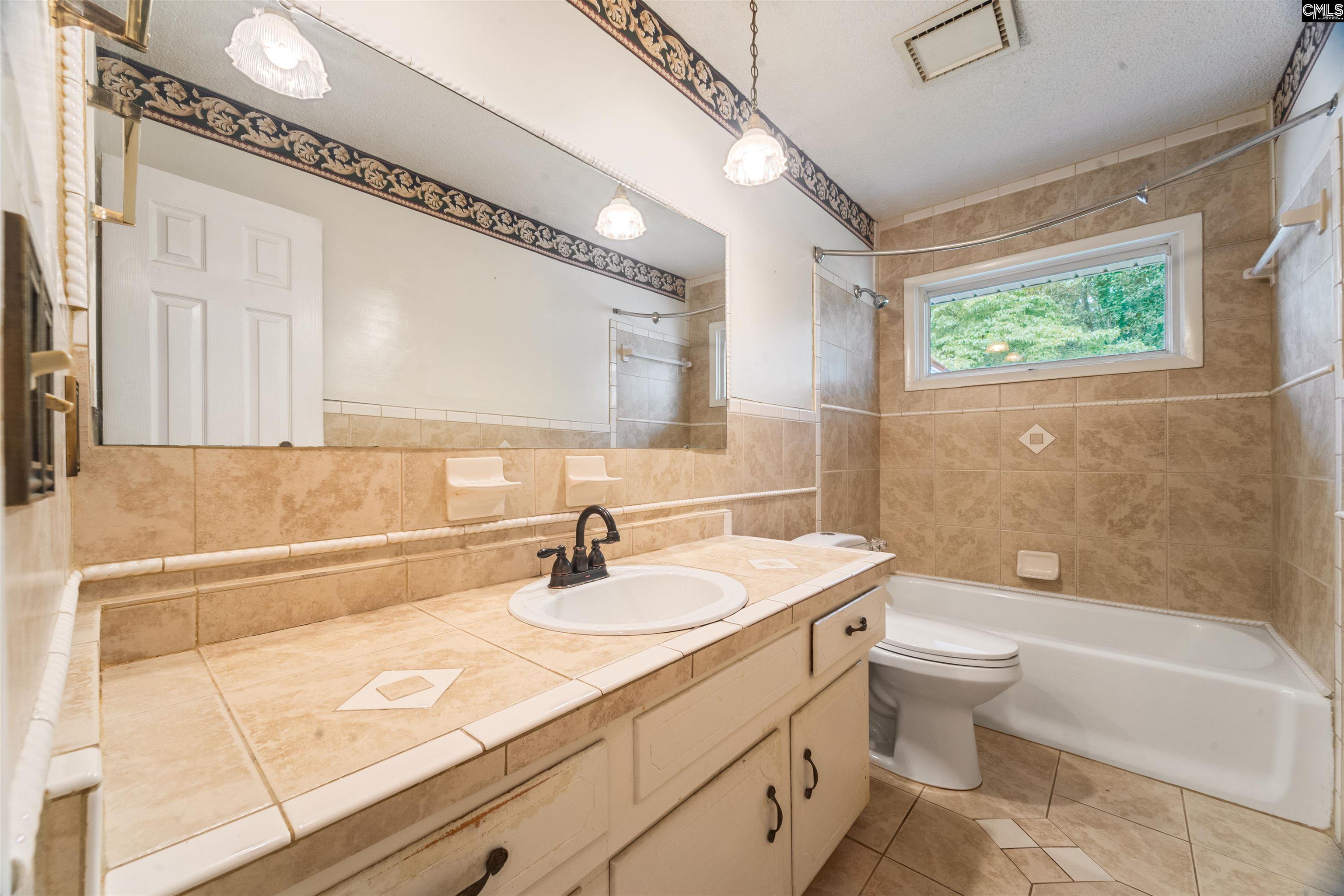 900 Danbury Drive Columbia, SC 29203