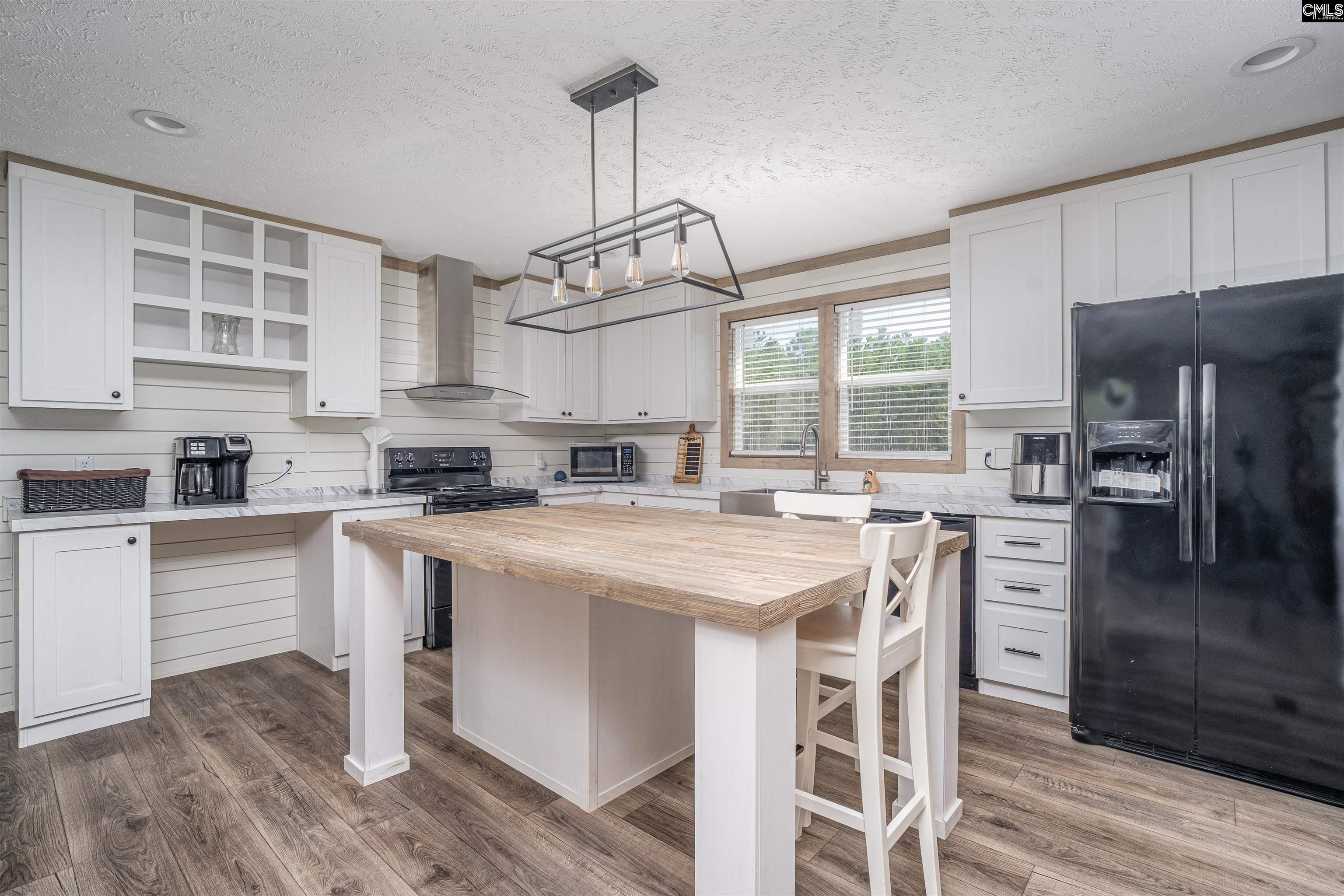 241 Glovers Chapel Way Swansea, SC 29160