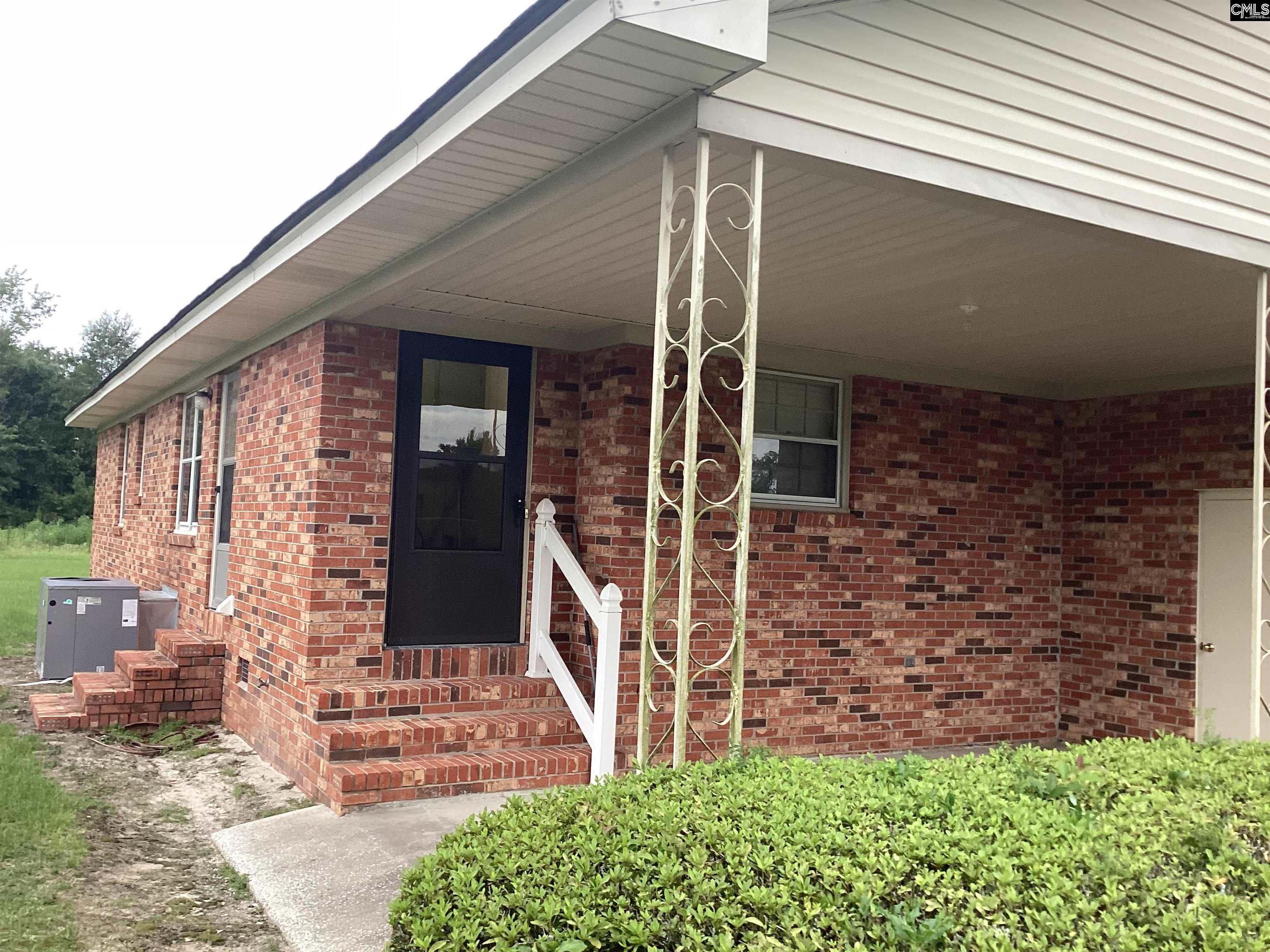 321 Lucky Road Bishopville, SC 29010