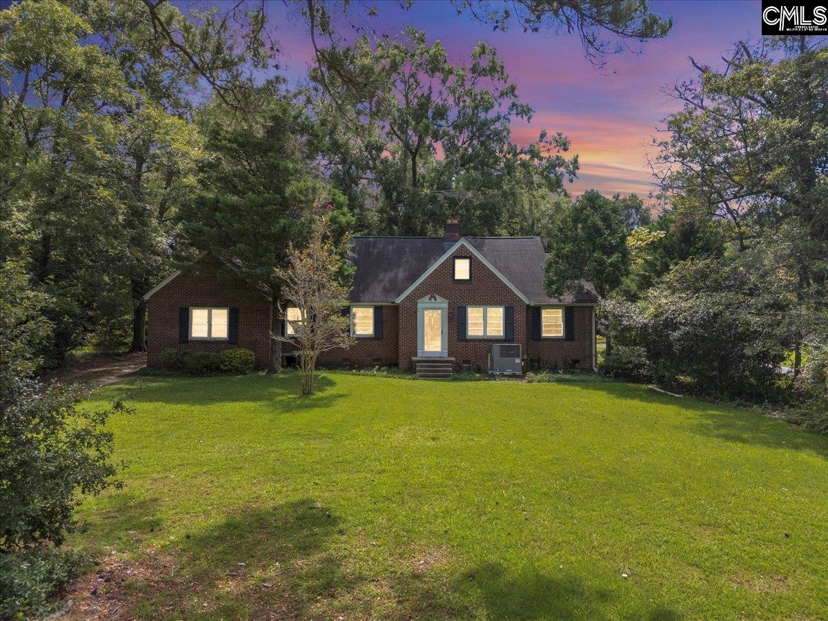 512 Travis Saluda, SC 29138-1230