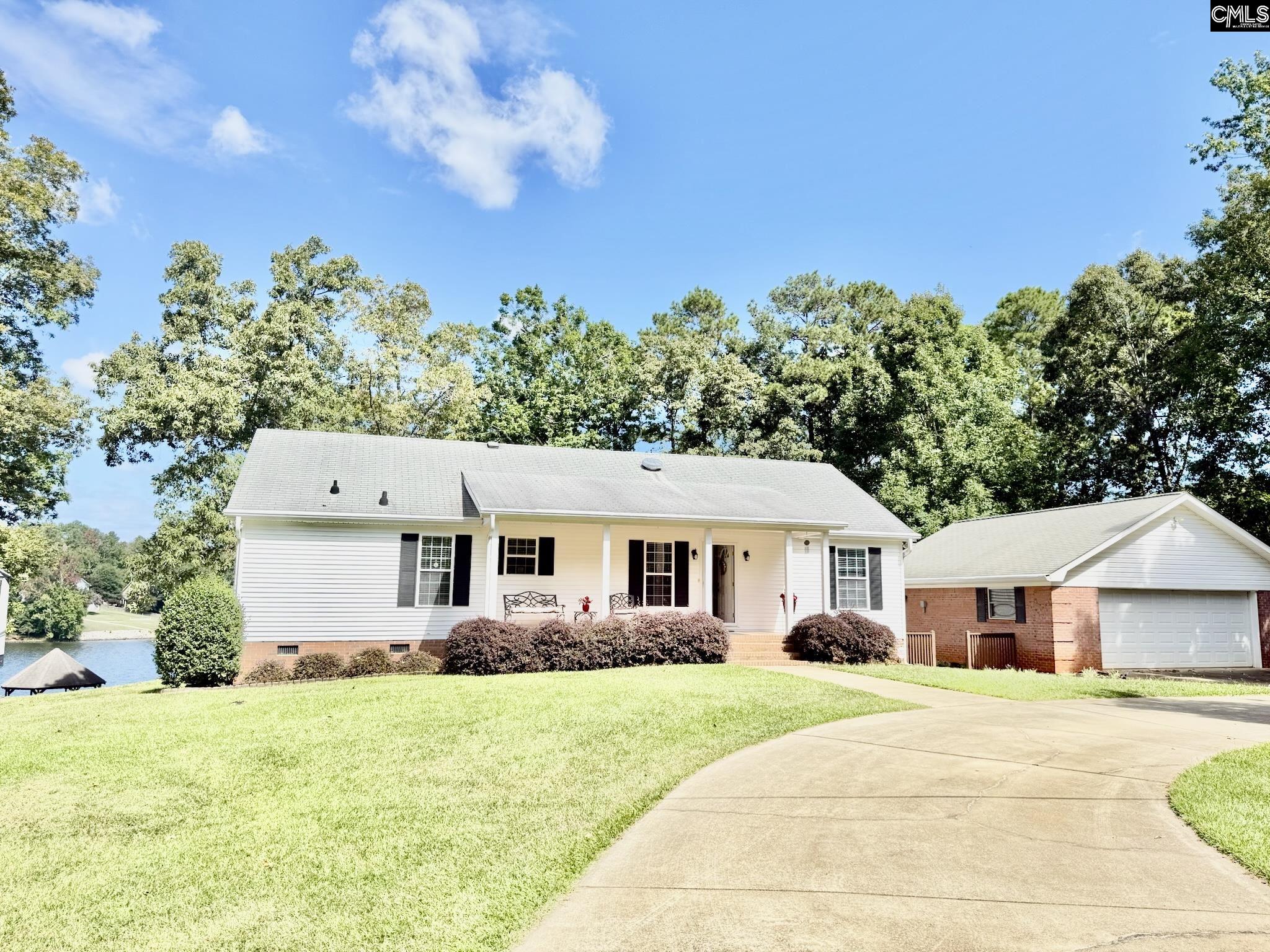 1886 Lake Road Ridgeway, SC 29130