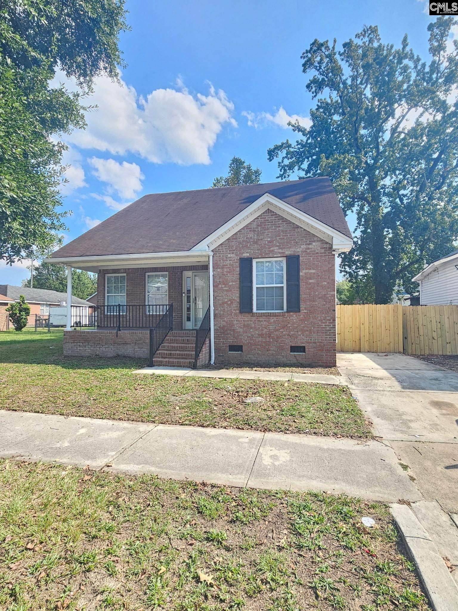 2318 Read Street Columbia, SC 29204