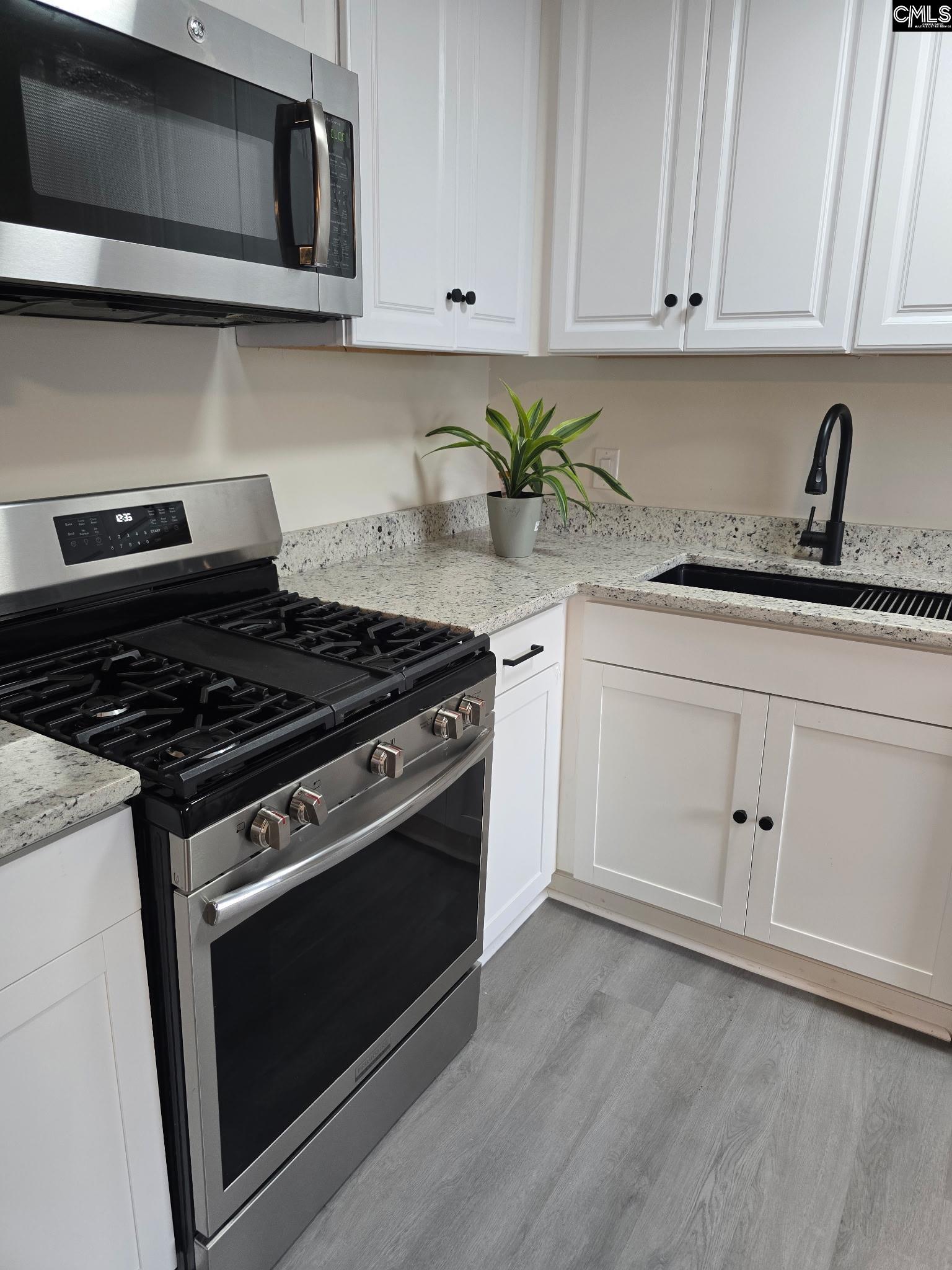 1137 Allen Street Cayce, SC 29033