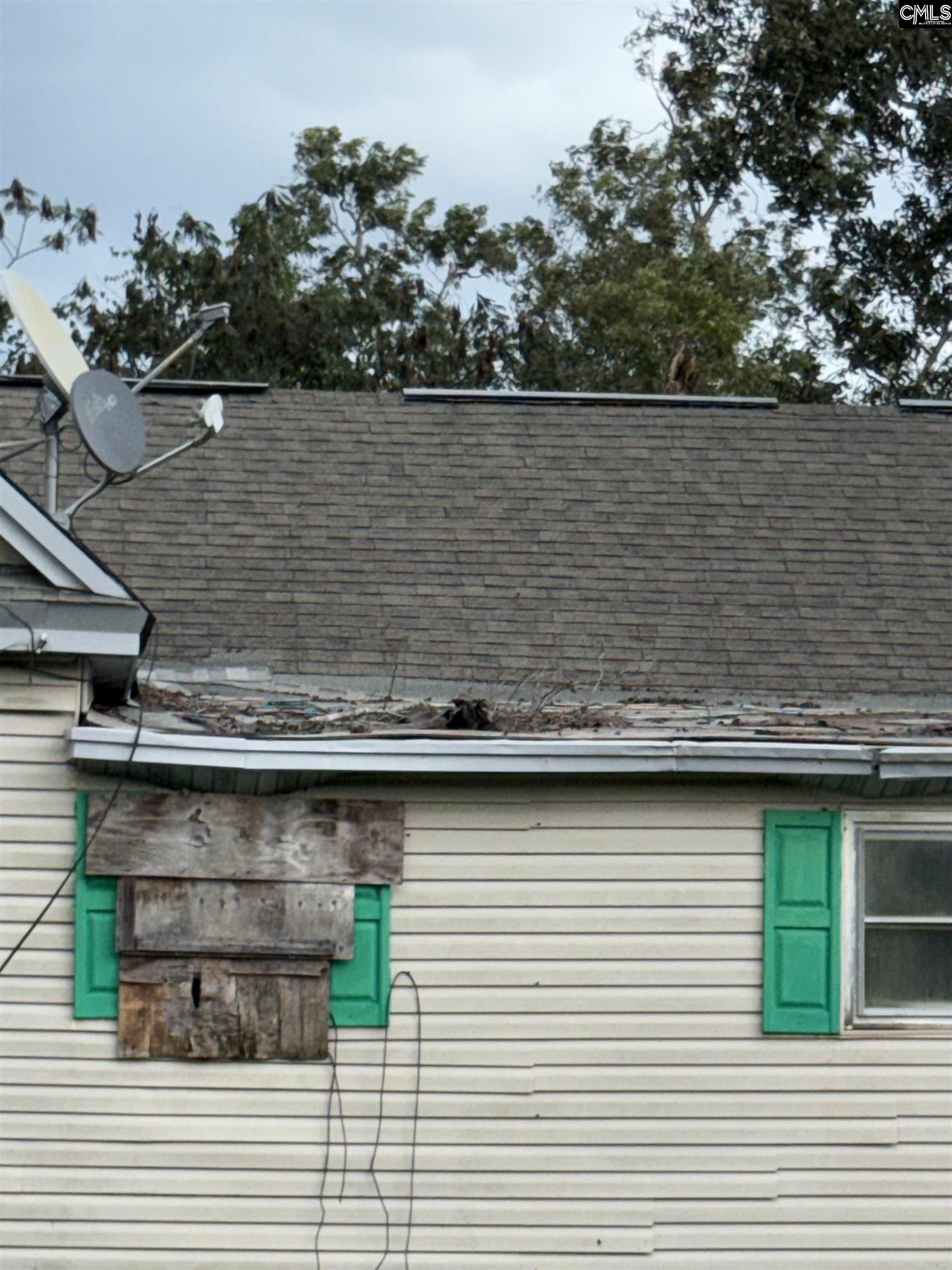 323 Railroad Avenue Branchville, SC 29432
