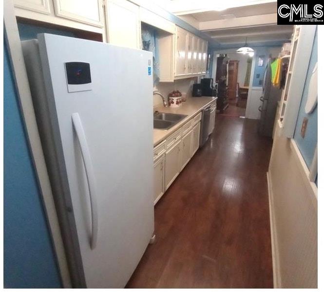 1123 Pine Street West Columbia, SC 29172