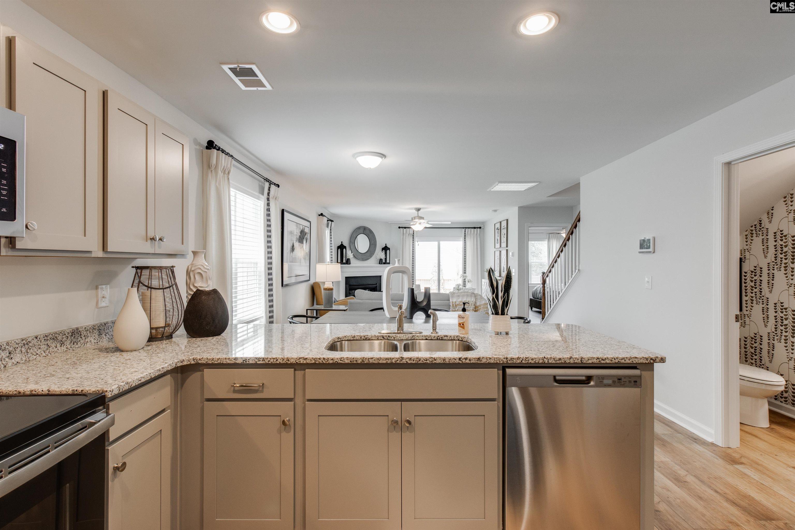 199 Laurinton Farms Drive Hopkins, SC 29061