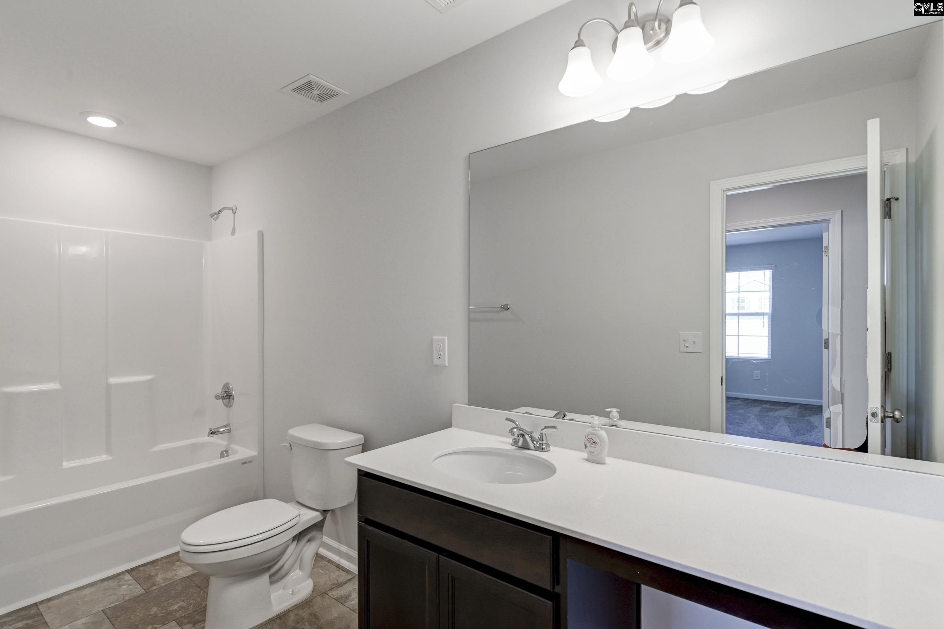 181 Laurinton Farms Drive Hopkins, SC 29061