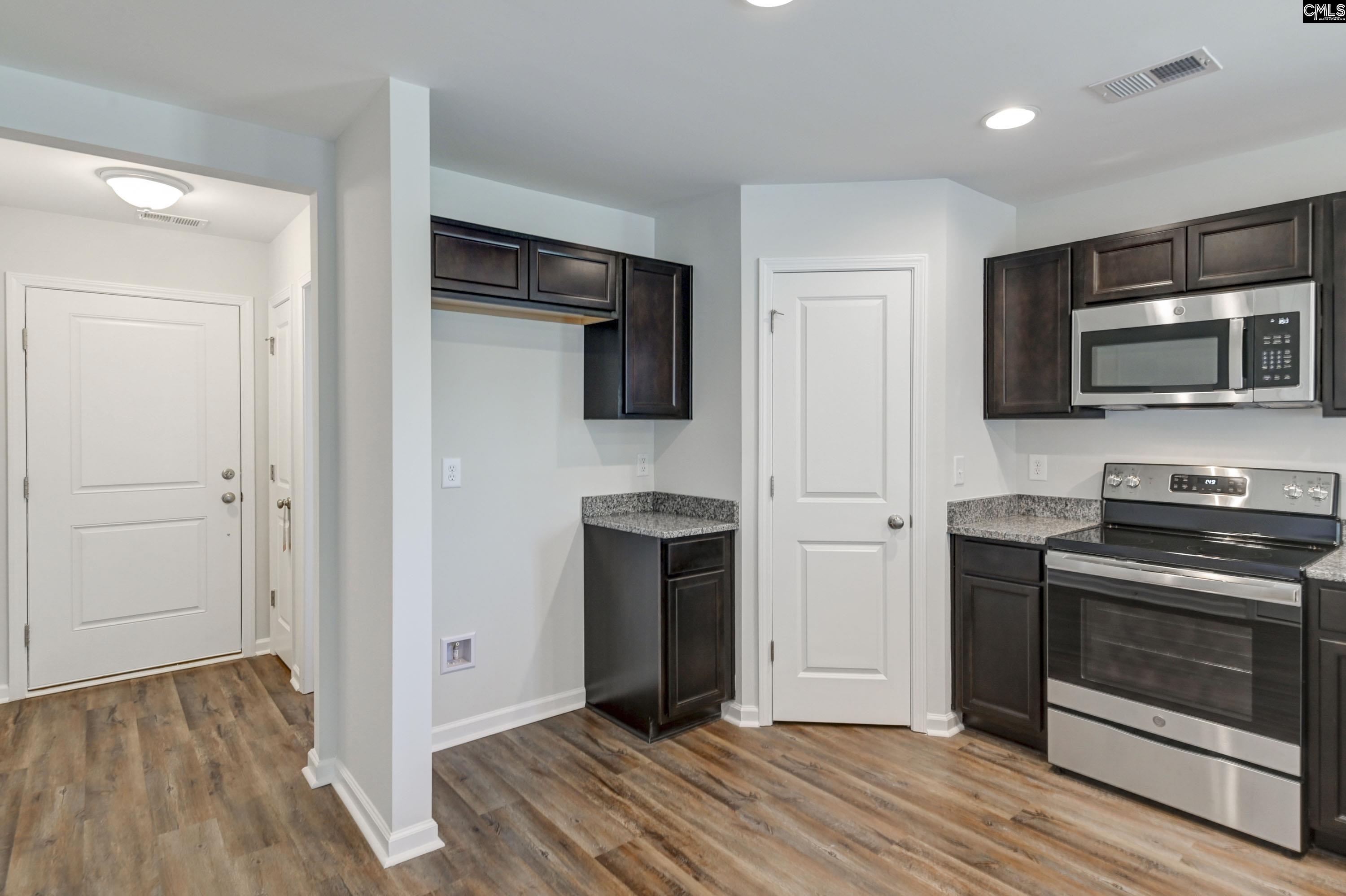 181 Laurinton Farms Drive Hopkins, SC 29061