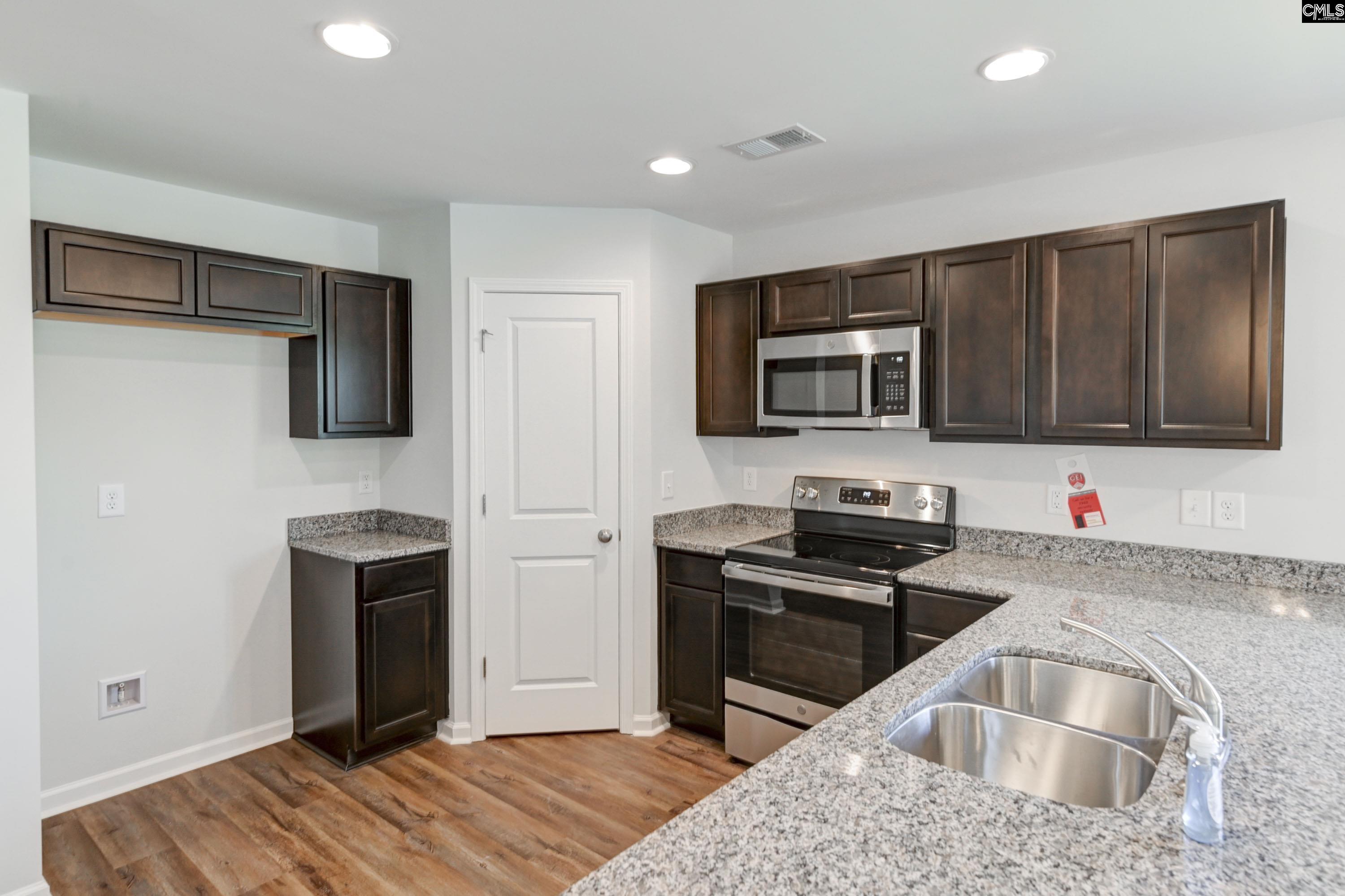 181 Laurinton Farms Drive Hopkins, SC 29061
