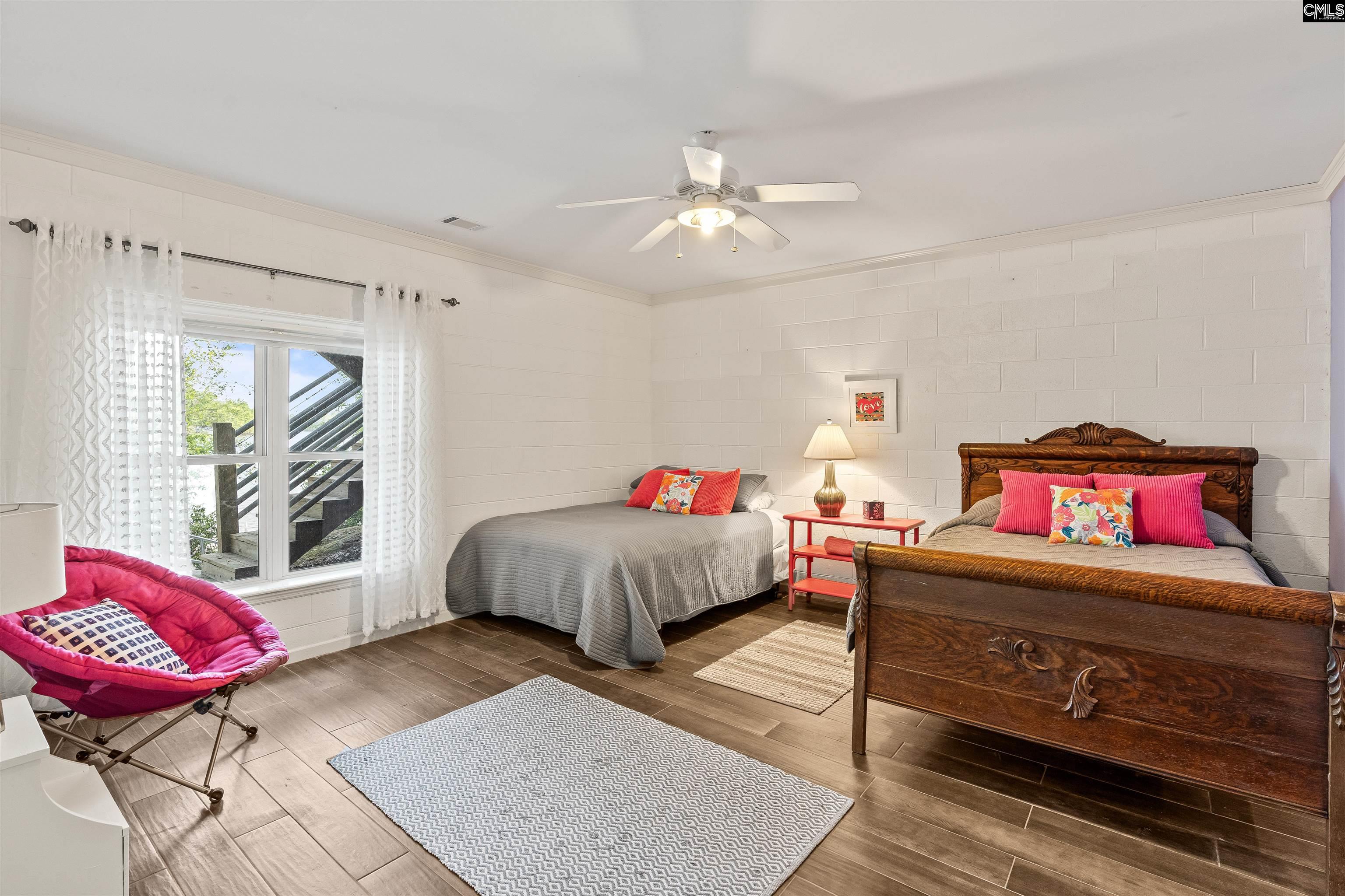 1724 Gold Nugget Point Prosperity, SC 29127