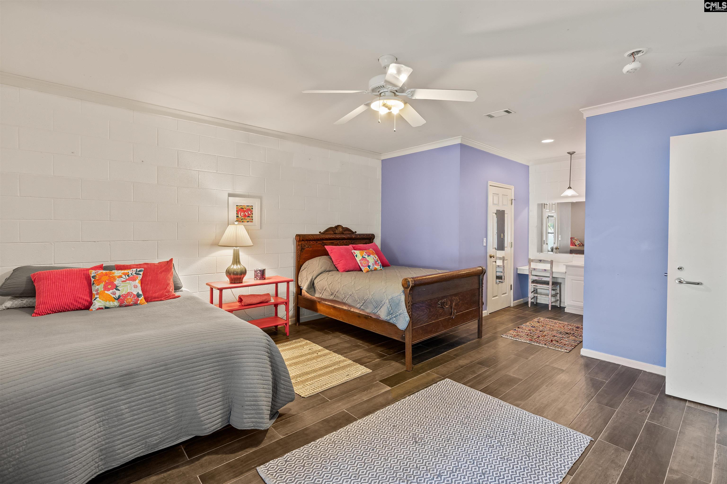 1724 Gold Nugget Point Prosperity, SC 29127