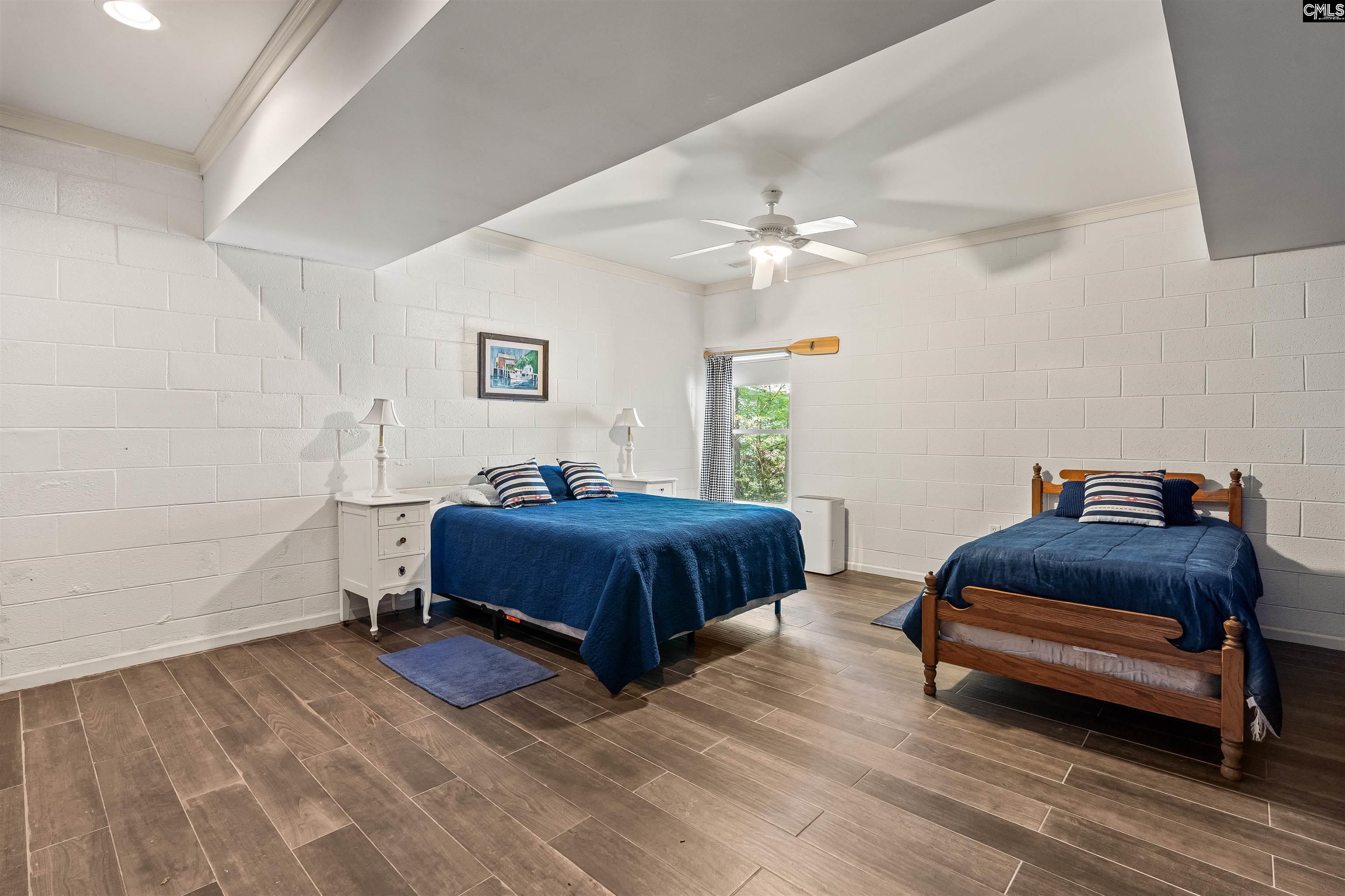 1724 Gold Nugget Point Prosperity, SC 29127