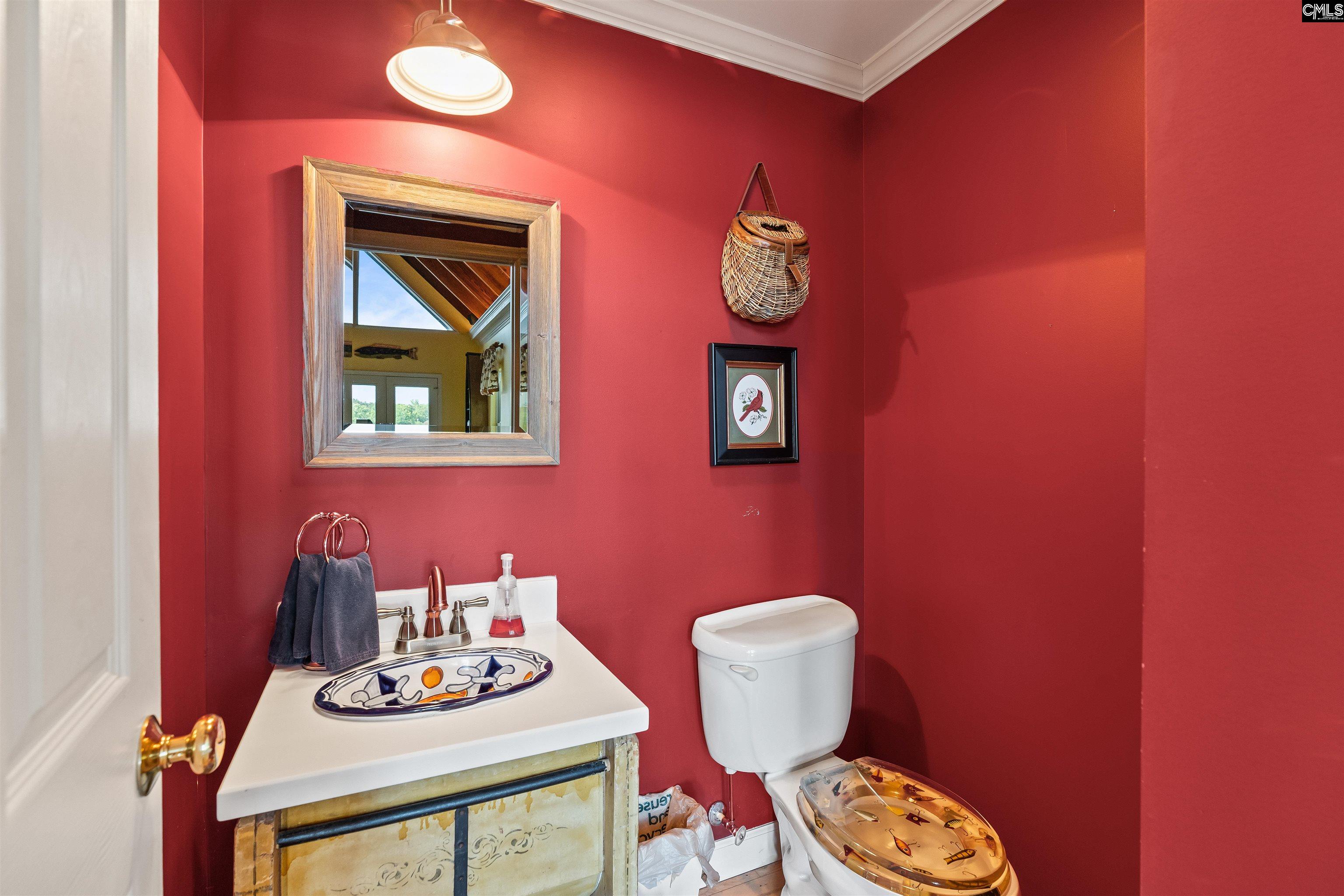 1724 Gold Nugget Point Prosperity, SC 29127
