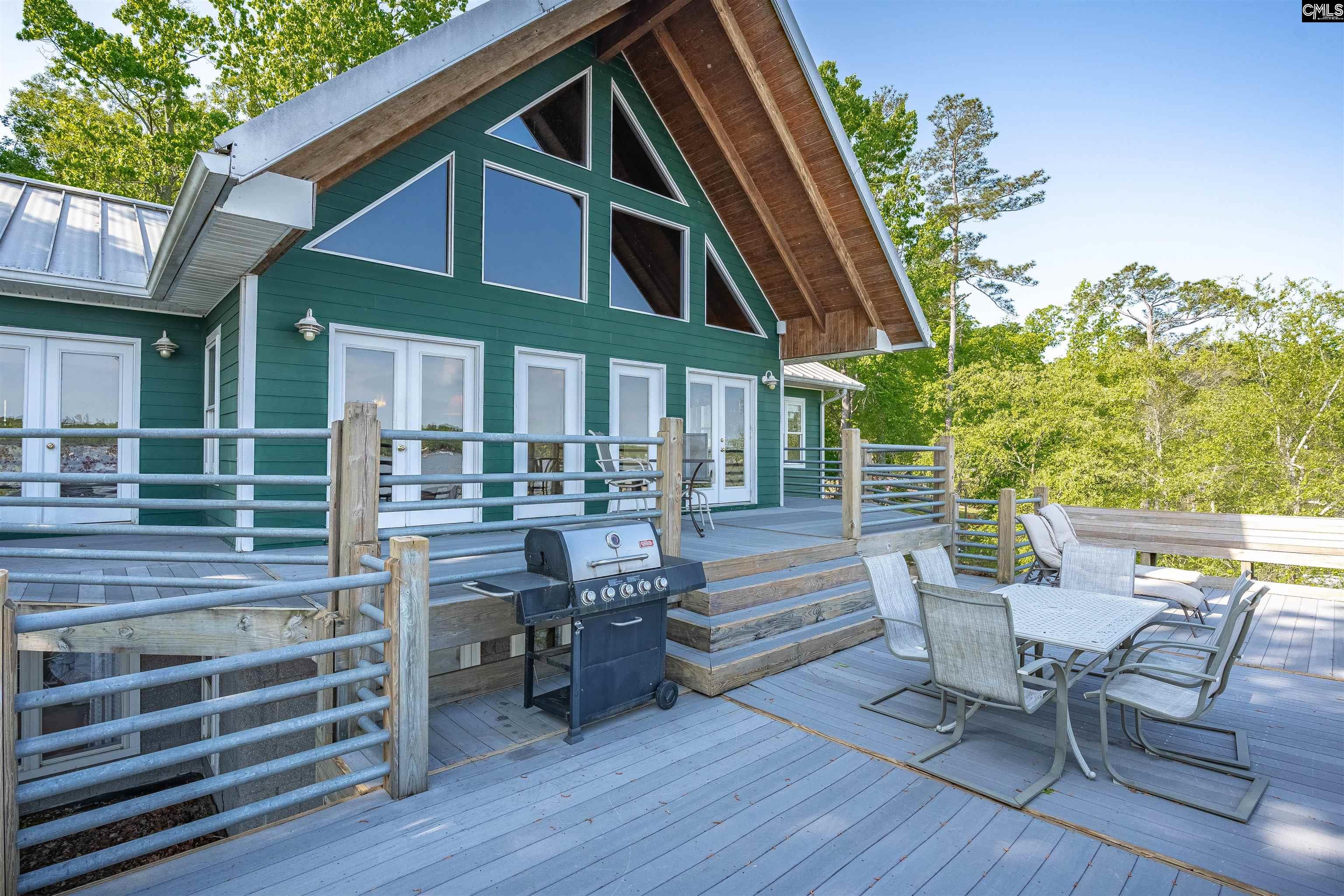 1724 Gold Nugget Point Prosperity, SC 29127