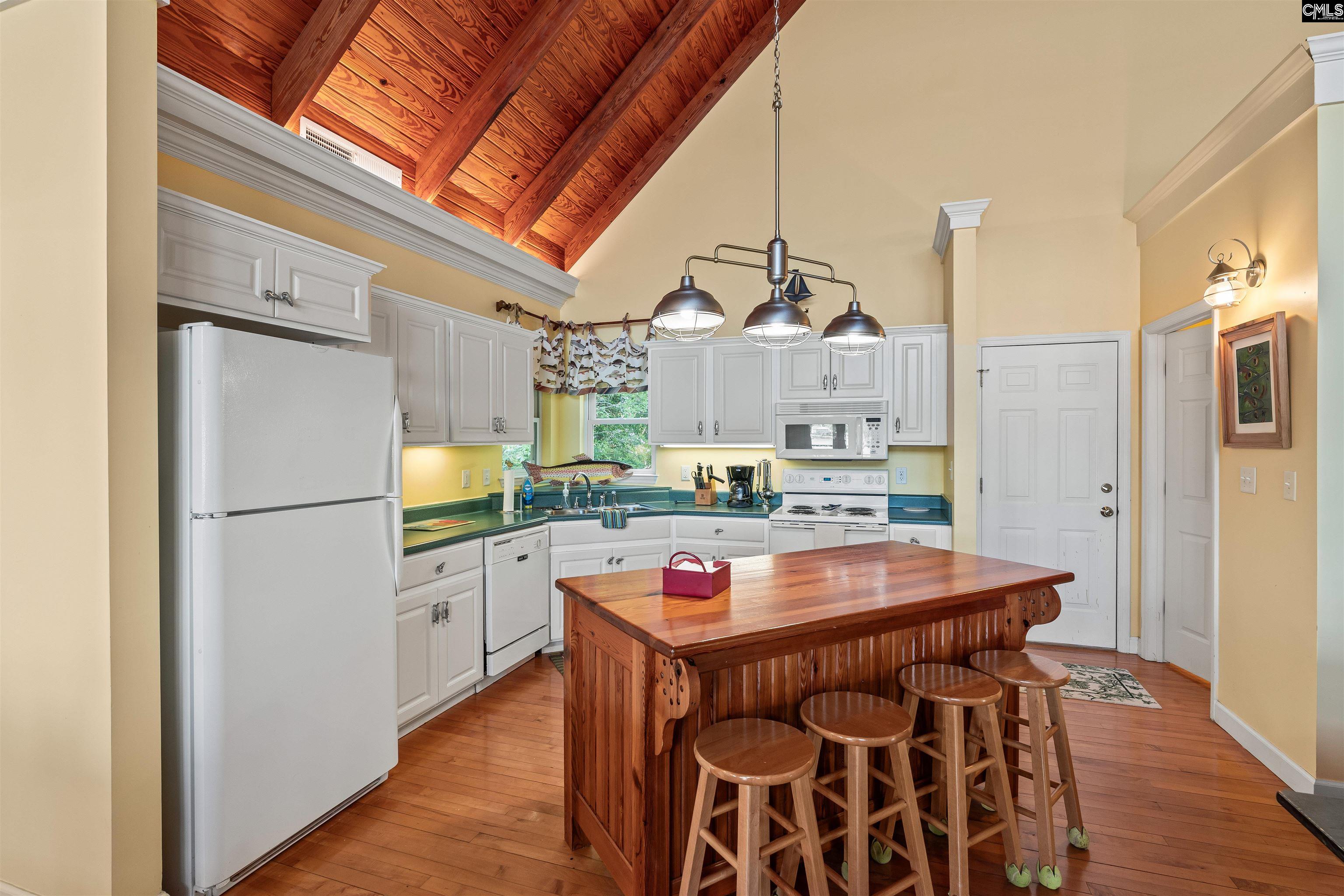 1724 Gold Nugget Point Prosperity, SC 29127