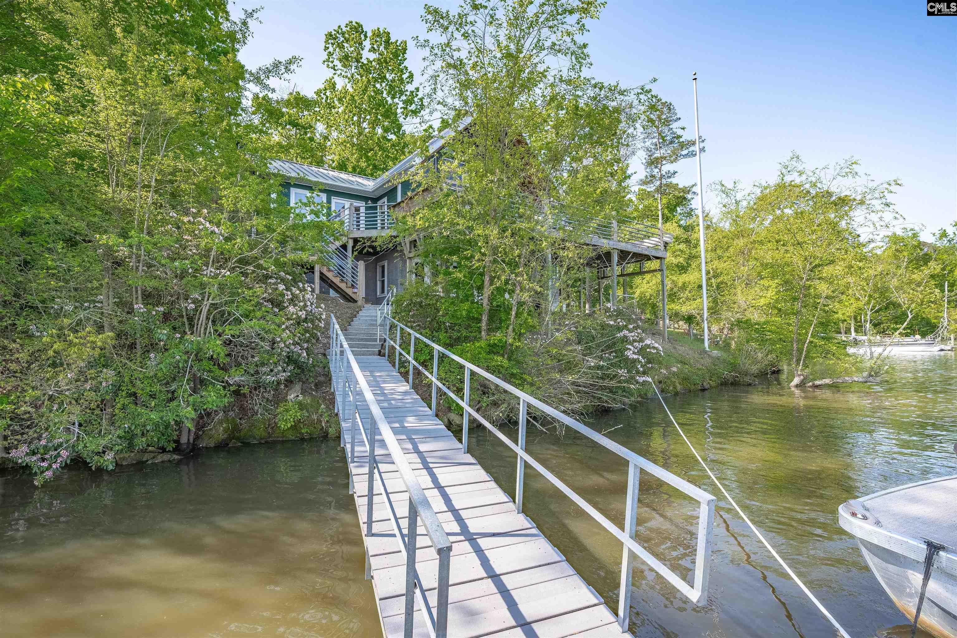 1724 Gold Nugget Point Prosperity, SC 29127