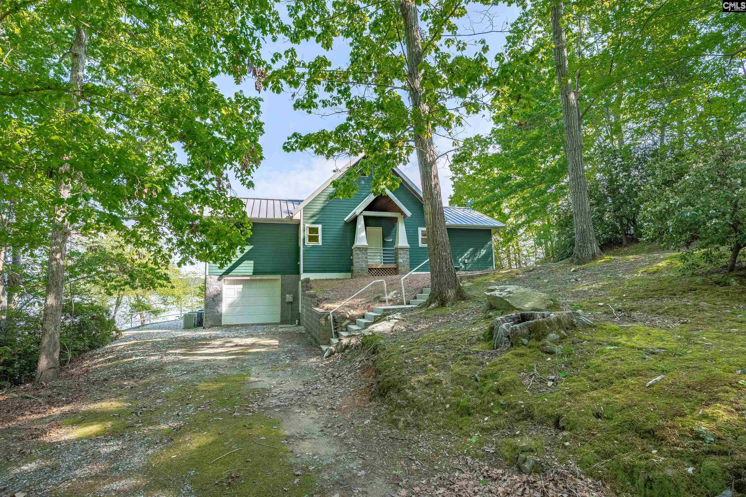 1724 Gold Nugget Point Prosperity, SC 29127