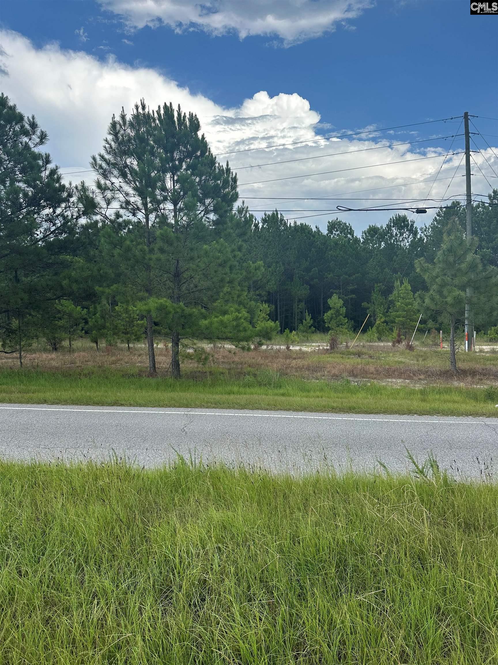 676 Lachicotte Road Lugoff, SC 29078