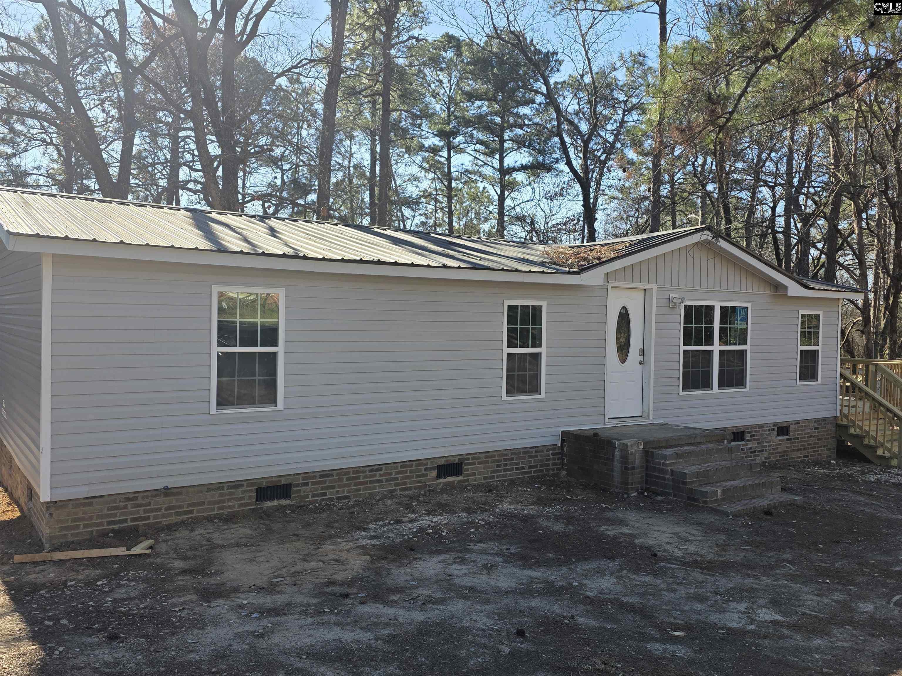 105 Woodland Drive Swansea, SC 29160