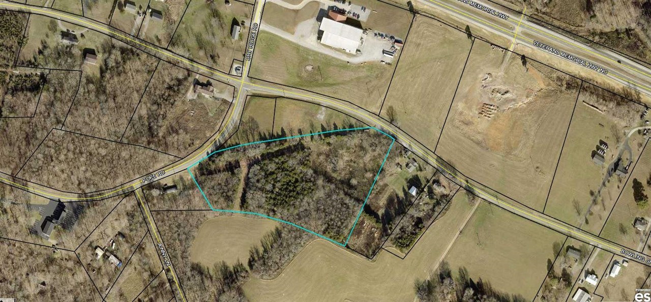 5775 Bowling Green Road, Scottsville, KY 42164