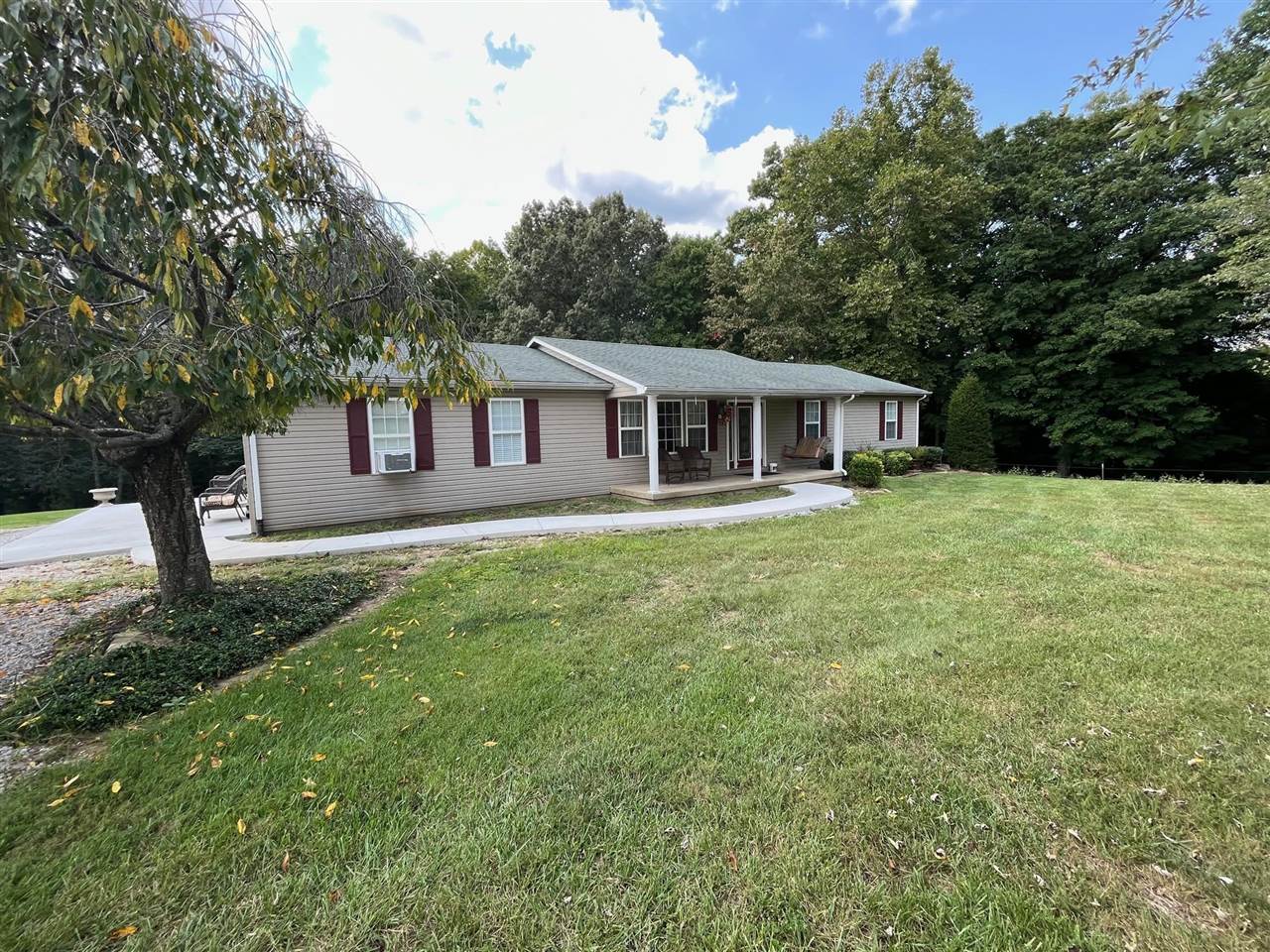 2841 Austin Raymer Road, Bowling Green, KY 42101