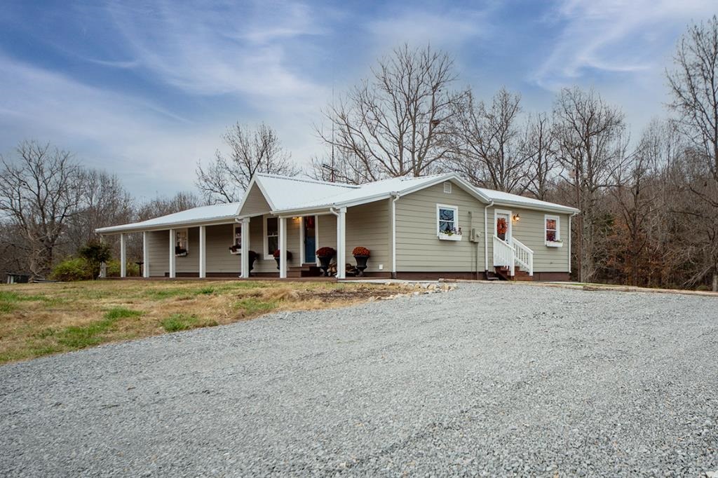 62 Pondview Drive, Morgantown, KY 42261