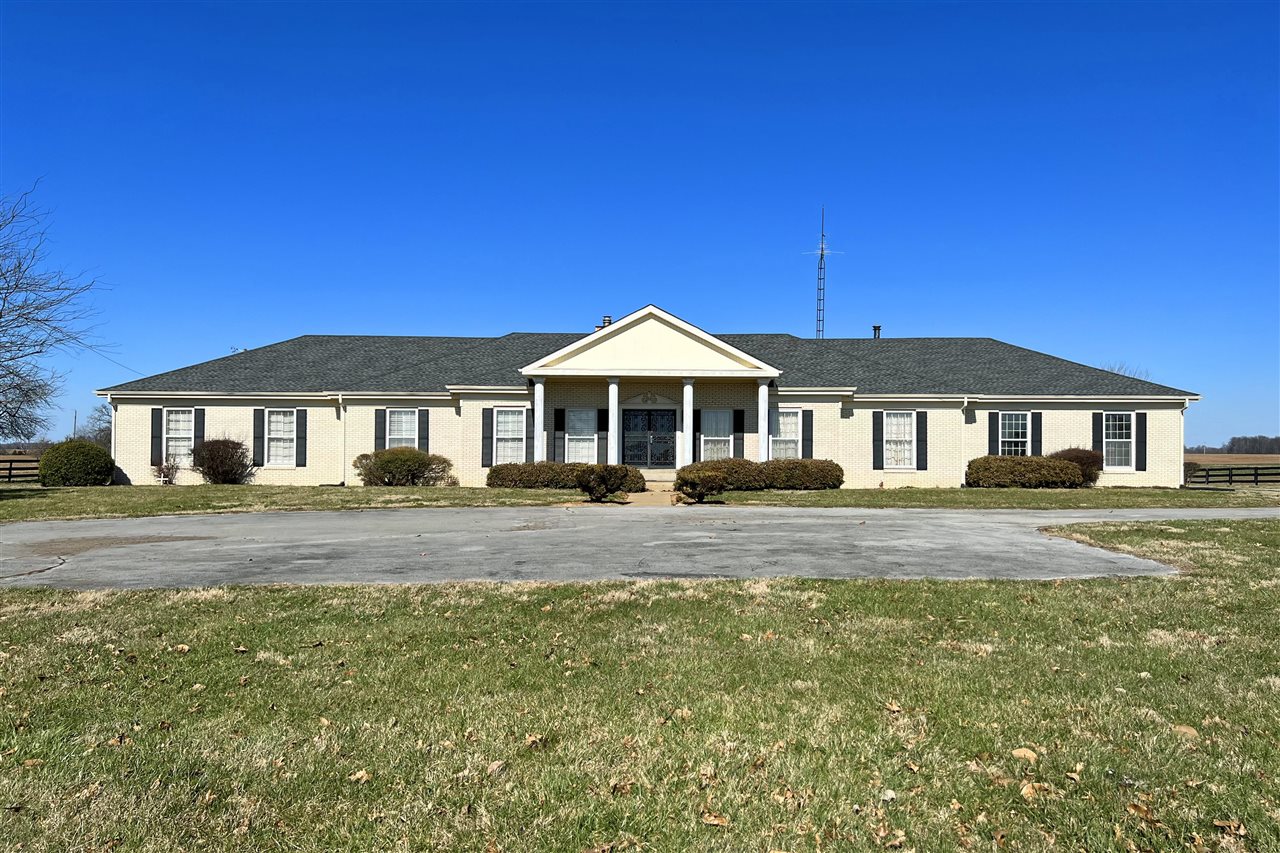 5818 Russellville Road, Franklin, KY 42134