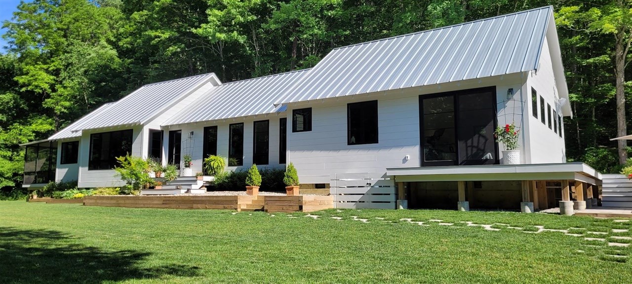 3800 Chestnut Grove Road, Columbia, KY 42728