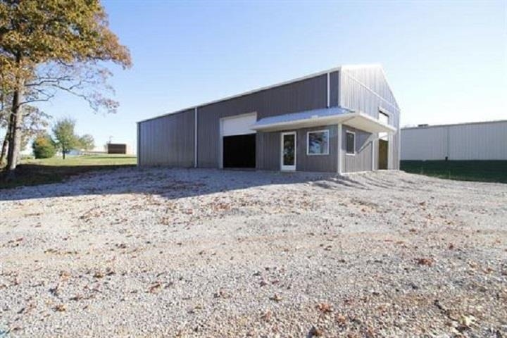 103 Carroll Knicely Drive, Glasgow, KY 42141