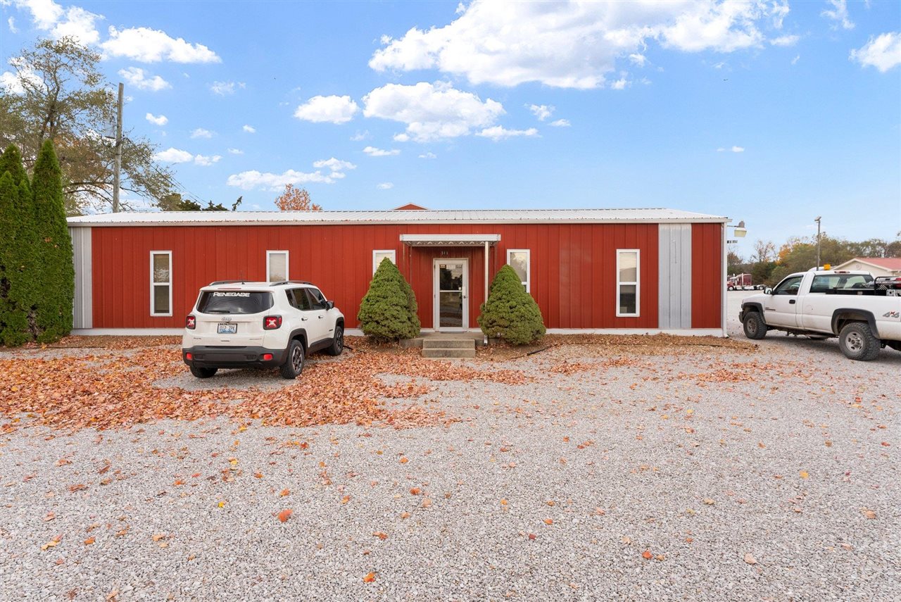 511 N Dixie Highway, Cave City, KY 42127