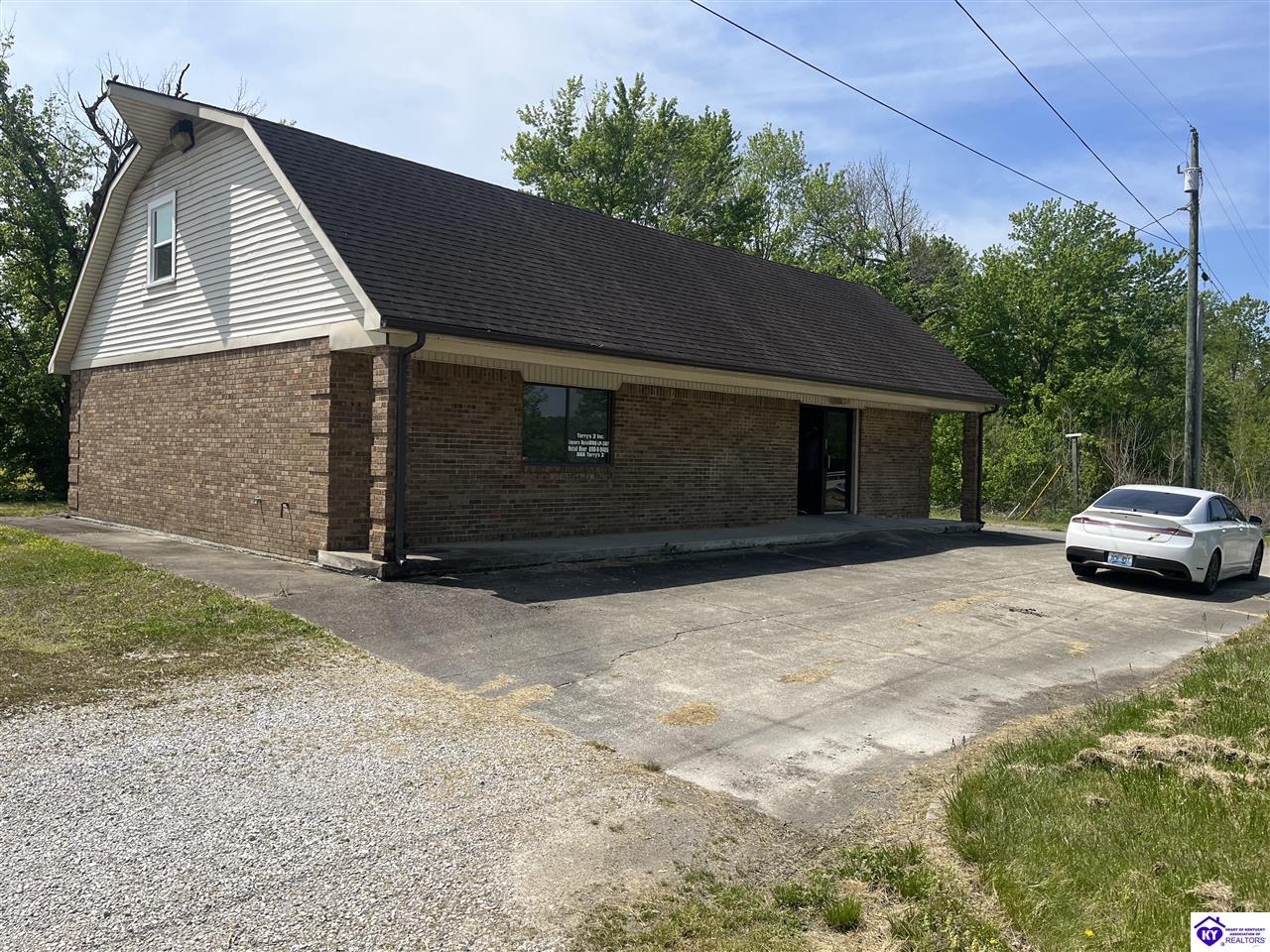 8659 Stiles Road, New Haven, KY 40051