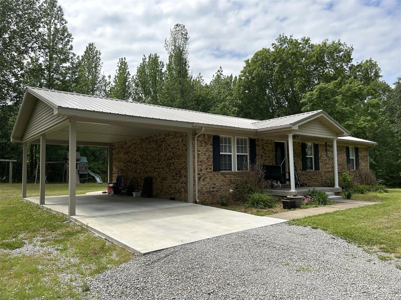 Beautiful 3 bedroom, 1 bathroom ranch style home setting on 0.85 acres in northern Butler Co.  Charming, country setting with a spacious yard.  Updated flooring in kitchen, living room, and hallway.  Eat in kitchen.  More pictures to come.