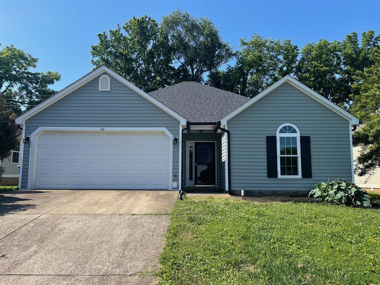 313 Kendale Court, Bowling Green, KY 42103