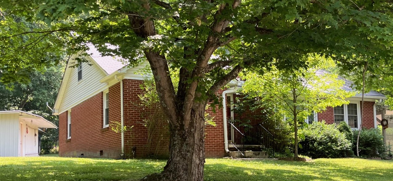 1040 New Roe Road, Franklin, KY 42134