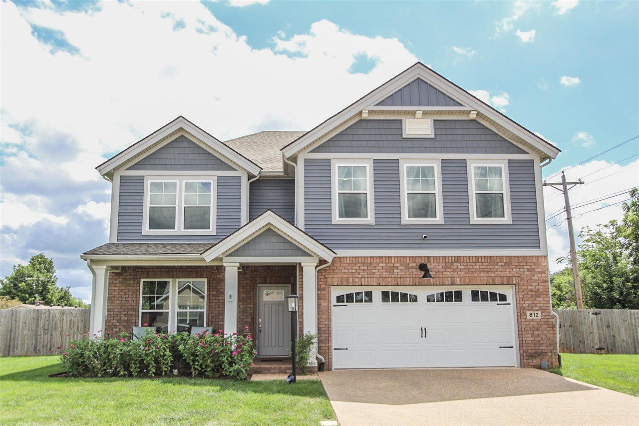 812 Sweet Bay Avenue, Bowling Green, KY 42104