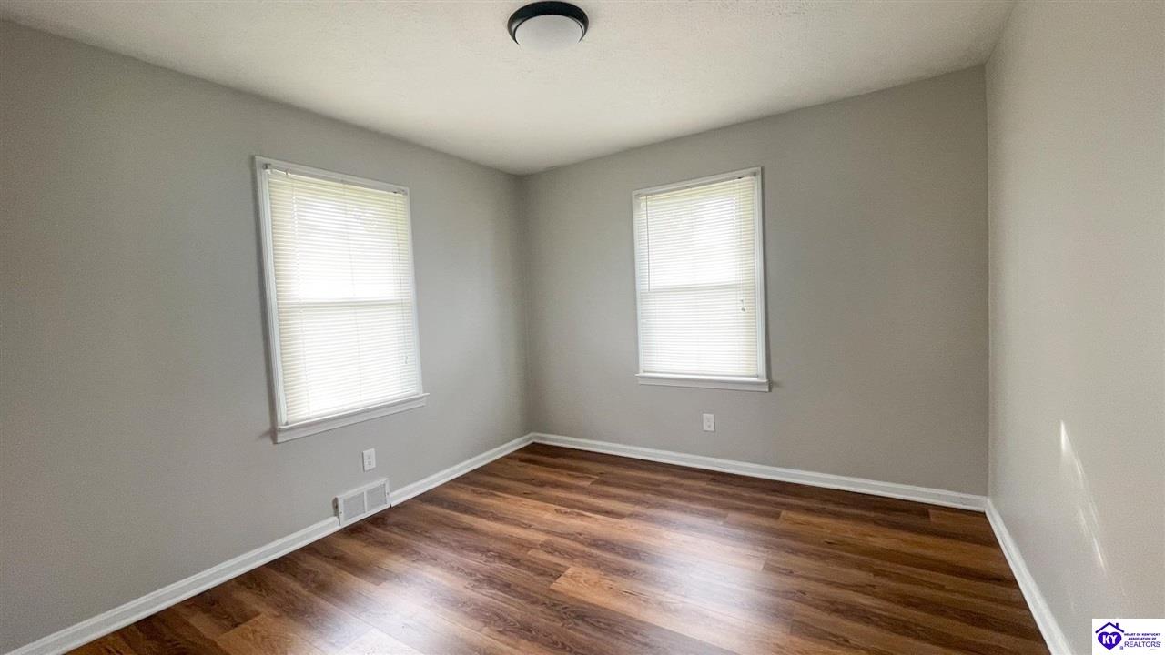 Listing Picture 110 Ford Street Campbellsville, KY 42718 MLS HK23002885