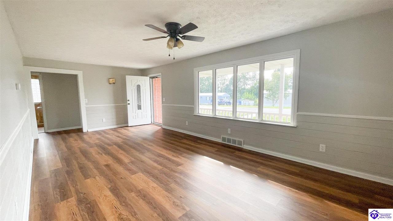 Listing Picture 110 Ford Street Campbellsville, KY 42718 MLS HK23002885