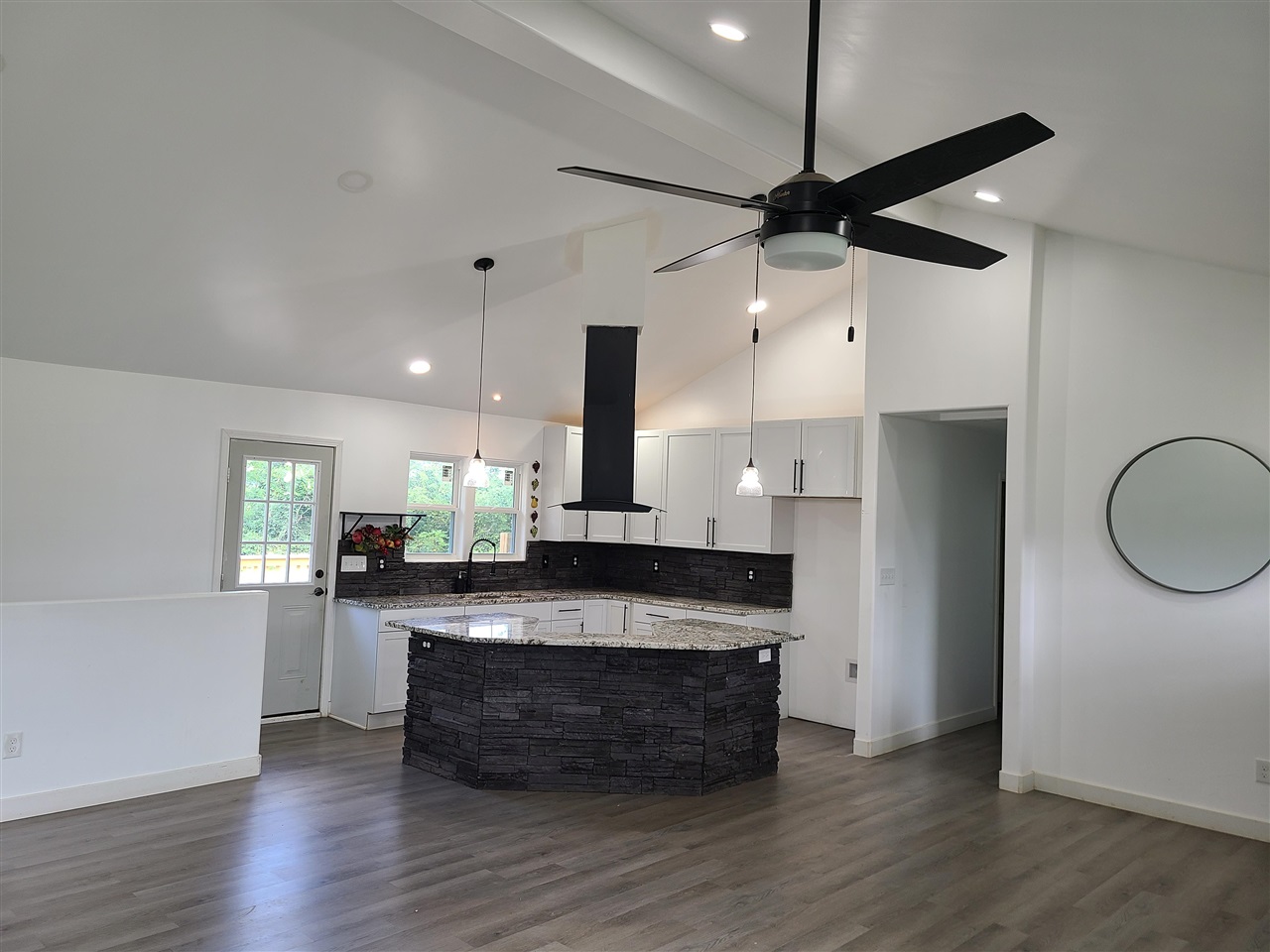 135 Meadowbrook Circle, Bowling Green, KY 42101