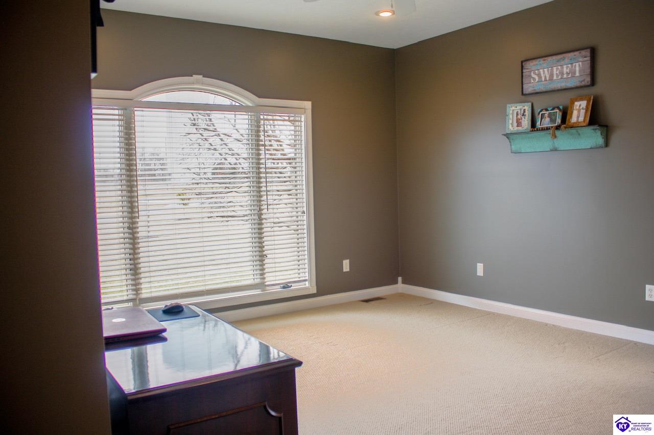 Listing Picture 2543 Springfield Road Elizabethtown, KY 42701 MLS HK23003422