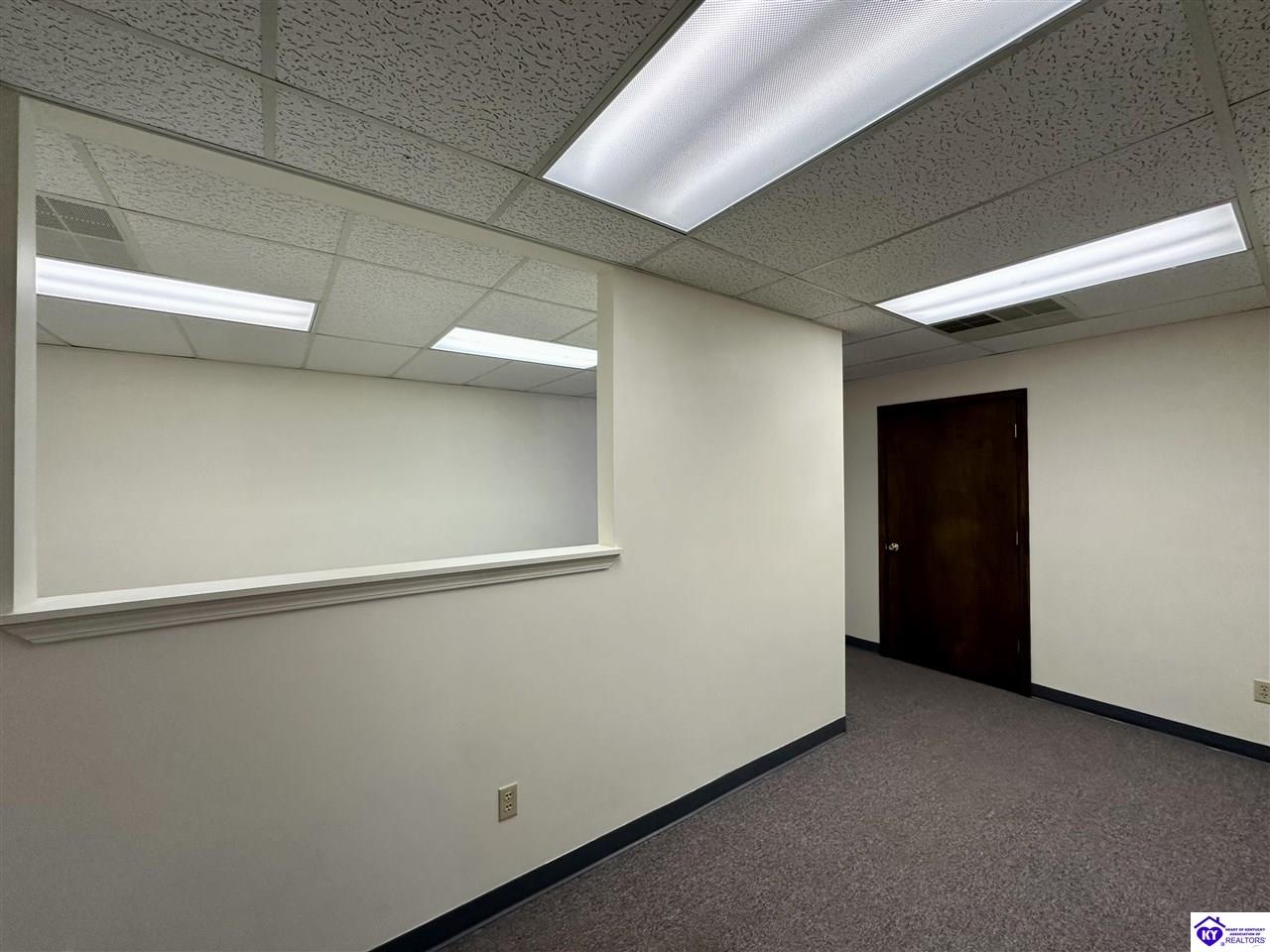 Listing Picture 1230 Woodland Drive Elizabethtown, KY 42701 MLS HK23003956