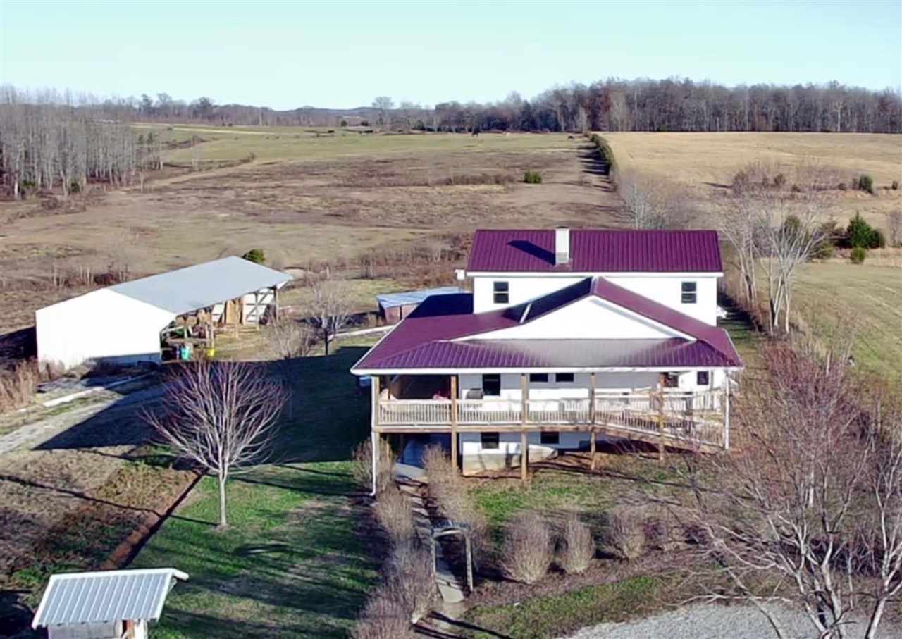 1240 Shady Grove Whickerville Road, Hardyville, KY 42746