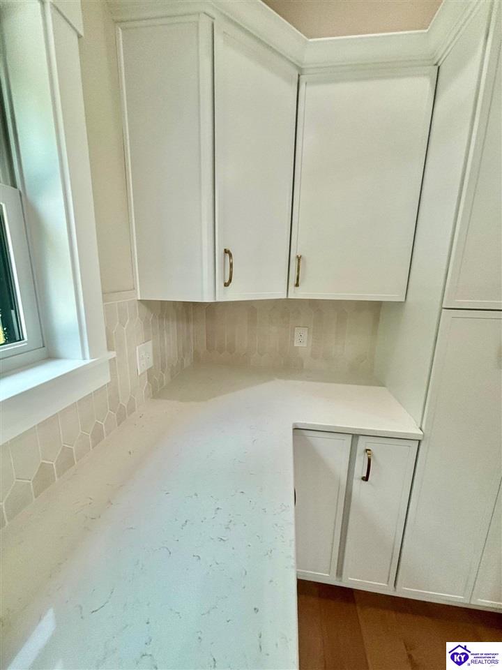 Listing Picture 1006 Deer Park Campbellsville, KY 42718 MLS HK23004127