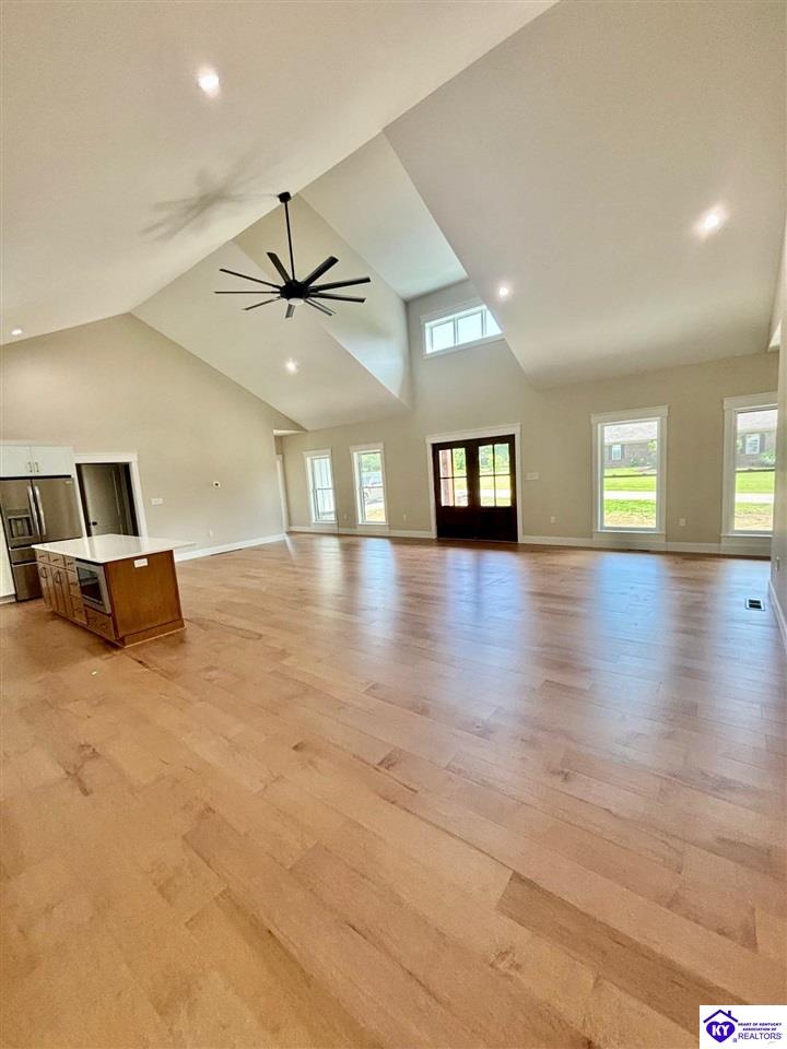 Listing Picture 1006 Deer Park Campbellsville, KY 42718 MLS HK23004127