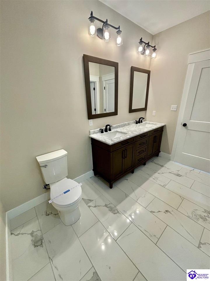 Listing Picture 1006 Deer Park Campbellsville, KY 42718 MLS HK23004127