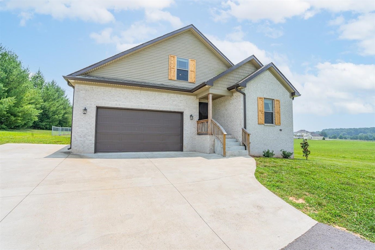 3209 Alvaton Greenhill Road, Bowling Green, KY 42103