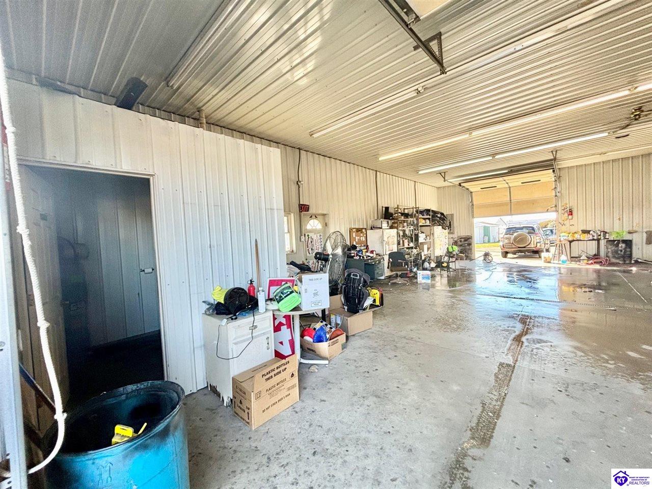 Listing Picture 707 E Broadway Street Campbellsville, KY 42718 MLS HK24000423